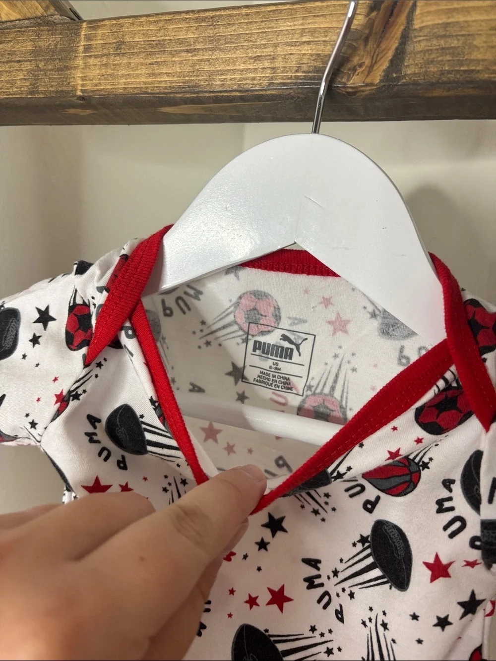 Puma White Bodysuit with Red & Black Sports Size 6-9M